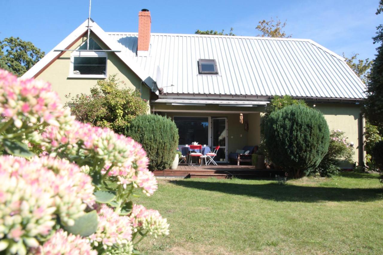 Private Seaside Home Sasino Εξωτερικό φωτογραφία